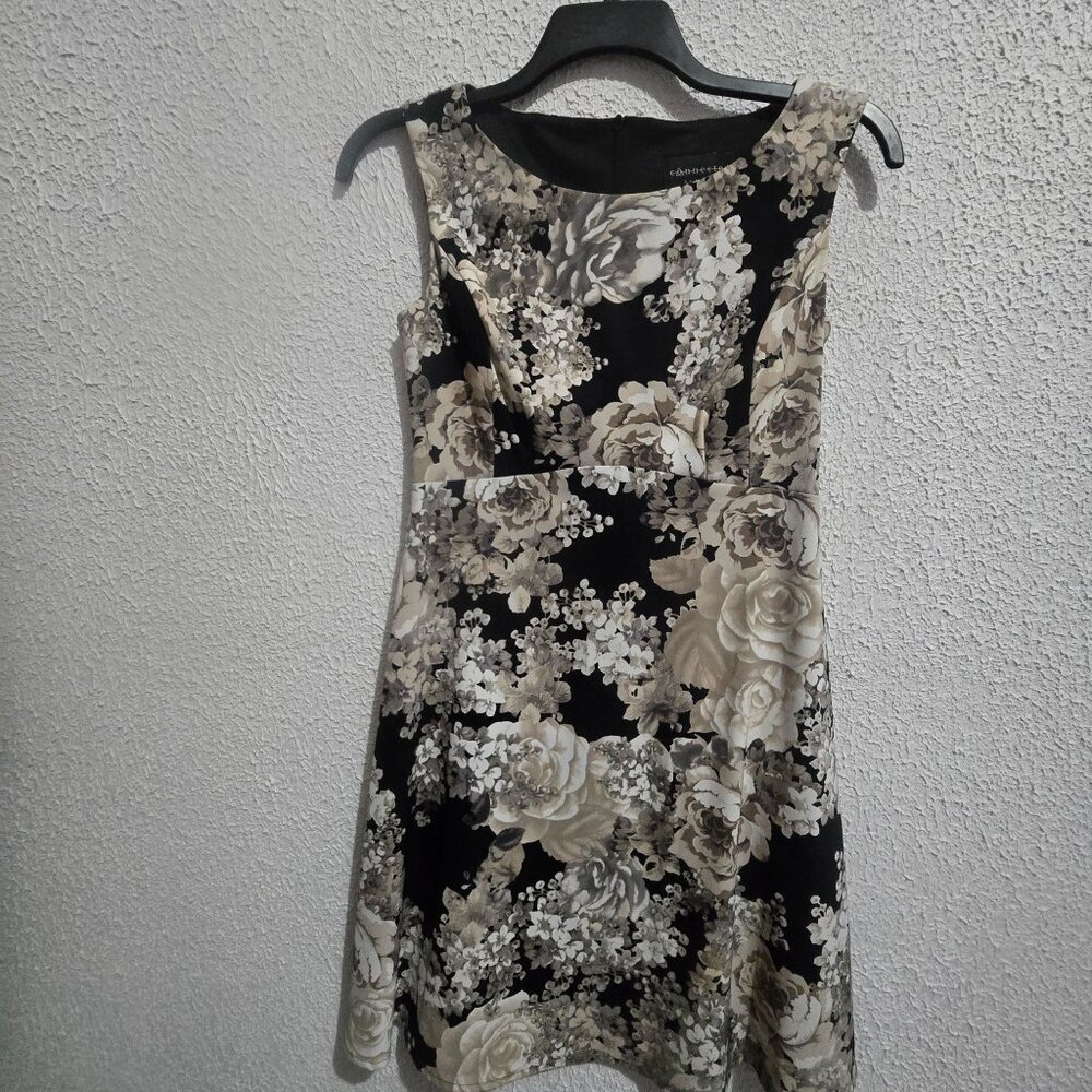 Floral Sleeveless Dress By Connected Apparel Black & Beige Size 6